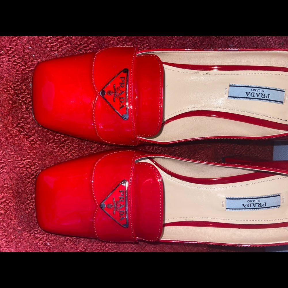 Prada square toe pumps!! worn twice. AUTHENTIC!!!